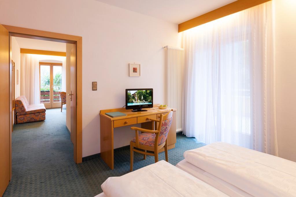 Hotel Thurnergut Tirolo Exterior photo